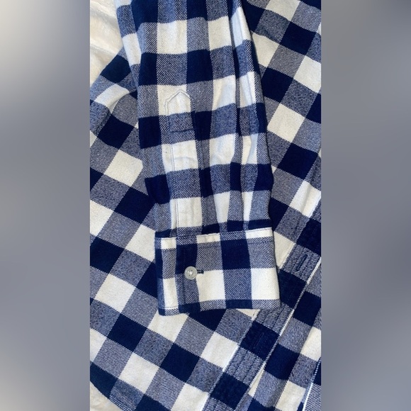 Lands’ End Blue and White Plaid Women’s Button Up Long Sleeve Size Medium(10-12) - Picture 2 of 7